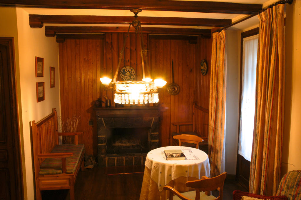 Hotel Casa Frauca Sarvisé Екстериор снимка