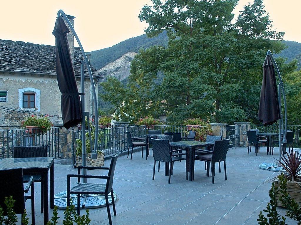 Hotel Casa Frauca Sarvisé Екстериор снимка